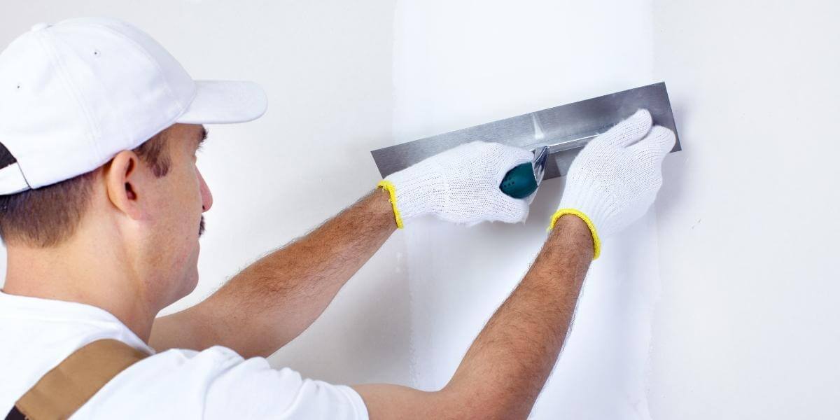 Professional local decorators Nottingham​ area